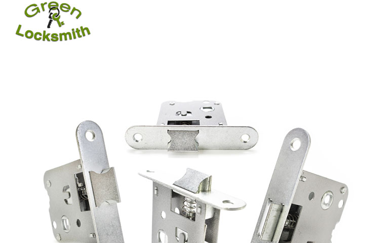 Green locksmith provides commercial doors and locks harware in Daytona Beach & Ormond Beach, FL
